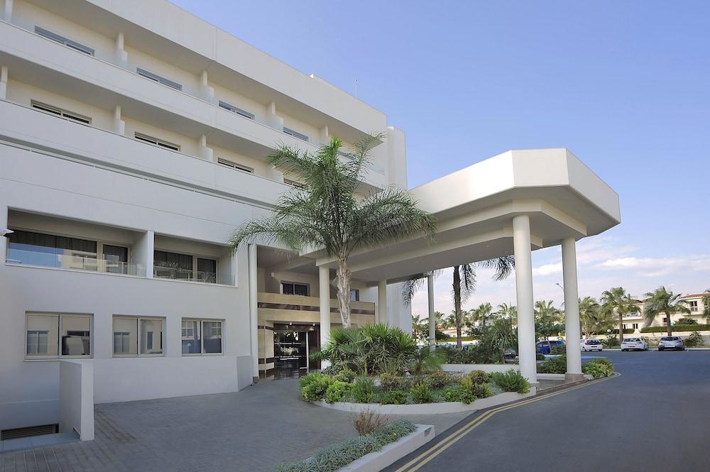 Nissiana Hotel & Bungalows Ayia Napa Ngoại thất bức ảnh