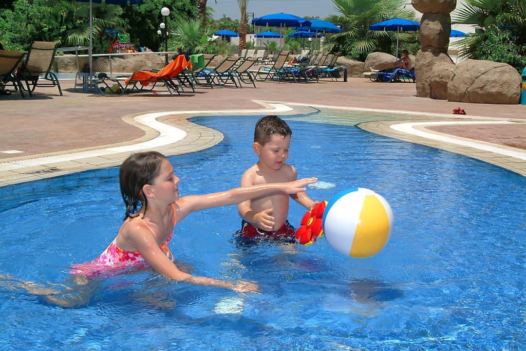 Nissiana Hotel & Bungalows Ayia Napa Ngoại thất bức ảnh
