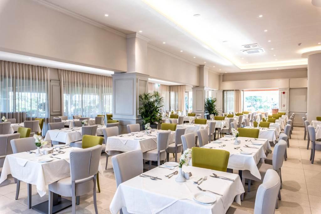 Nissiana Hotel & Bungalows Ayia Napa Ngoại thất bức ảnh